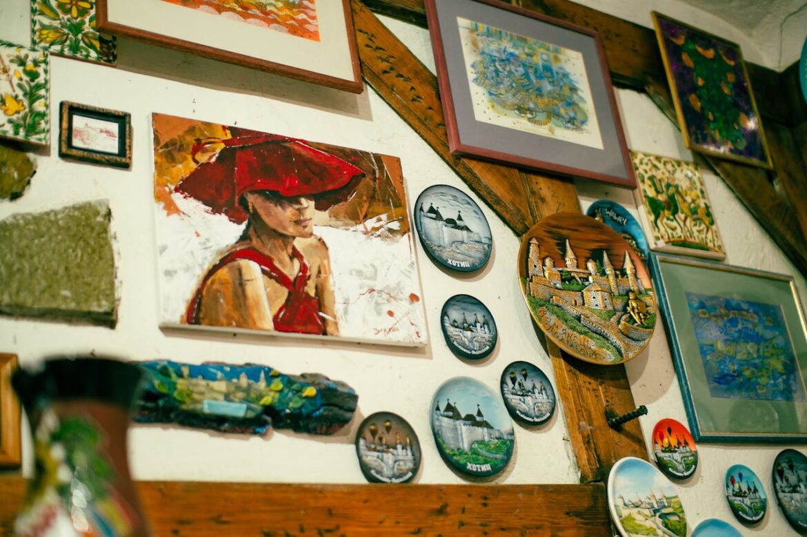 What is the Best Way to Arrange Pictures on a Wall